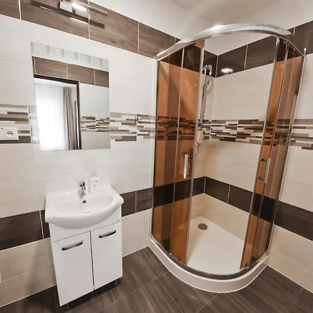 Hotel Slanica 2*