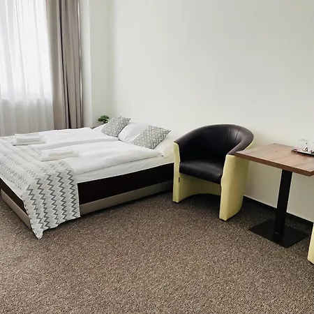 Slanica Hotel 2*
